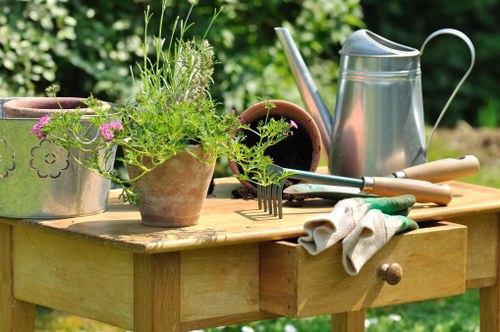 Reporting concerns within Gardeners Malden Rushett operations